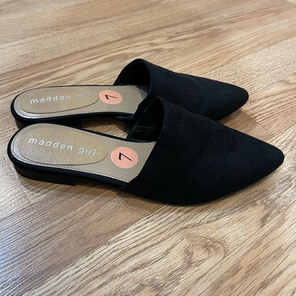 Madden Girl Shoes - Madden Girl black faux suede pointed toe mules